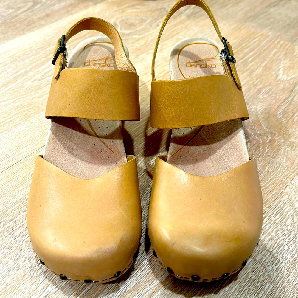 Dansko high quality clog leather